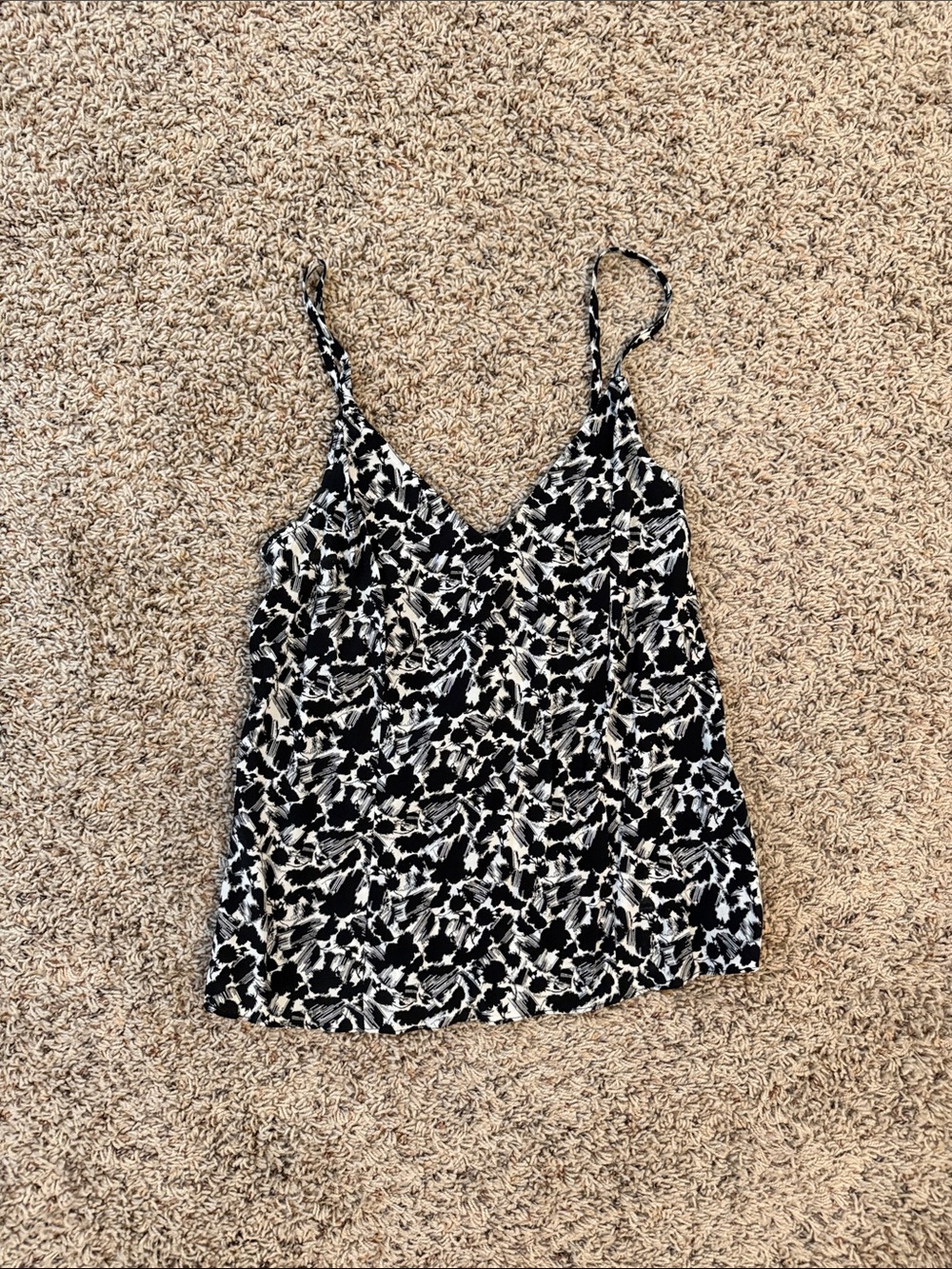 Madewell Black and White V-Neck Spaghetti Strap Camisole